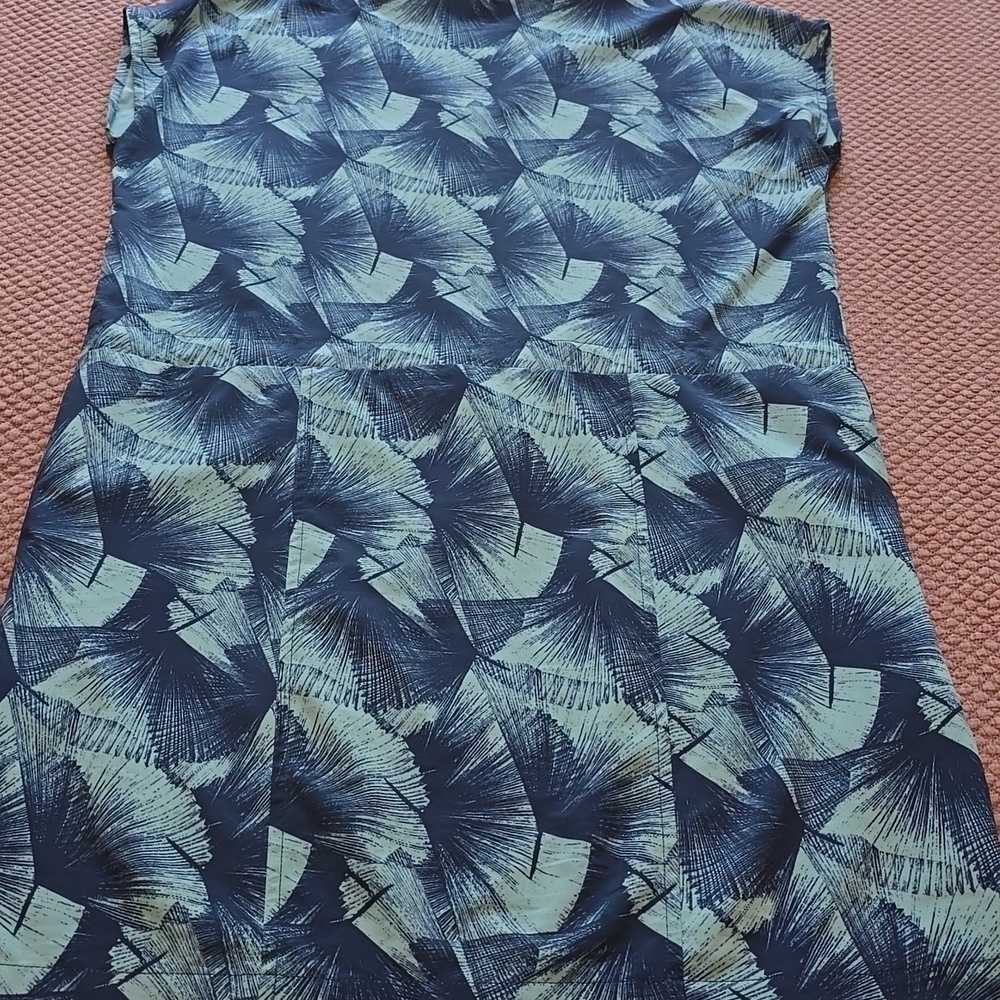 Kyodan Outdoor Tropical Blue and Green Dress - Picture 10 of 10